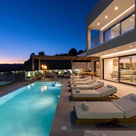 Mirena Luxury Living-mirena Villa *