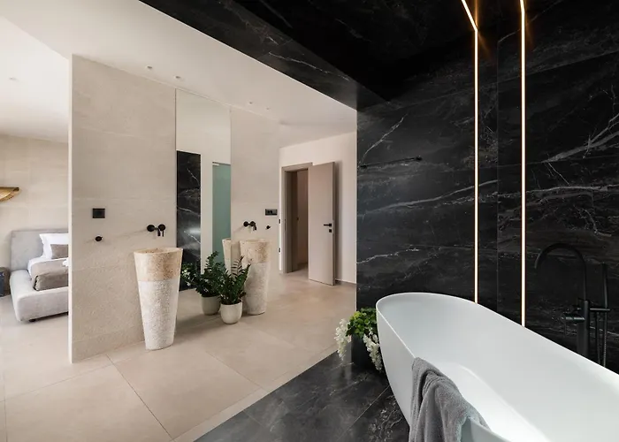 빌라 Mirena Luxury Living-mirena *